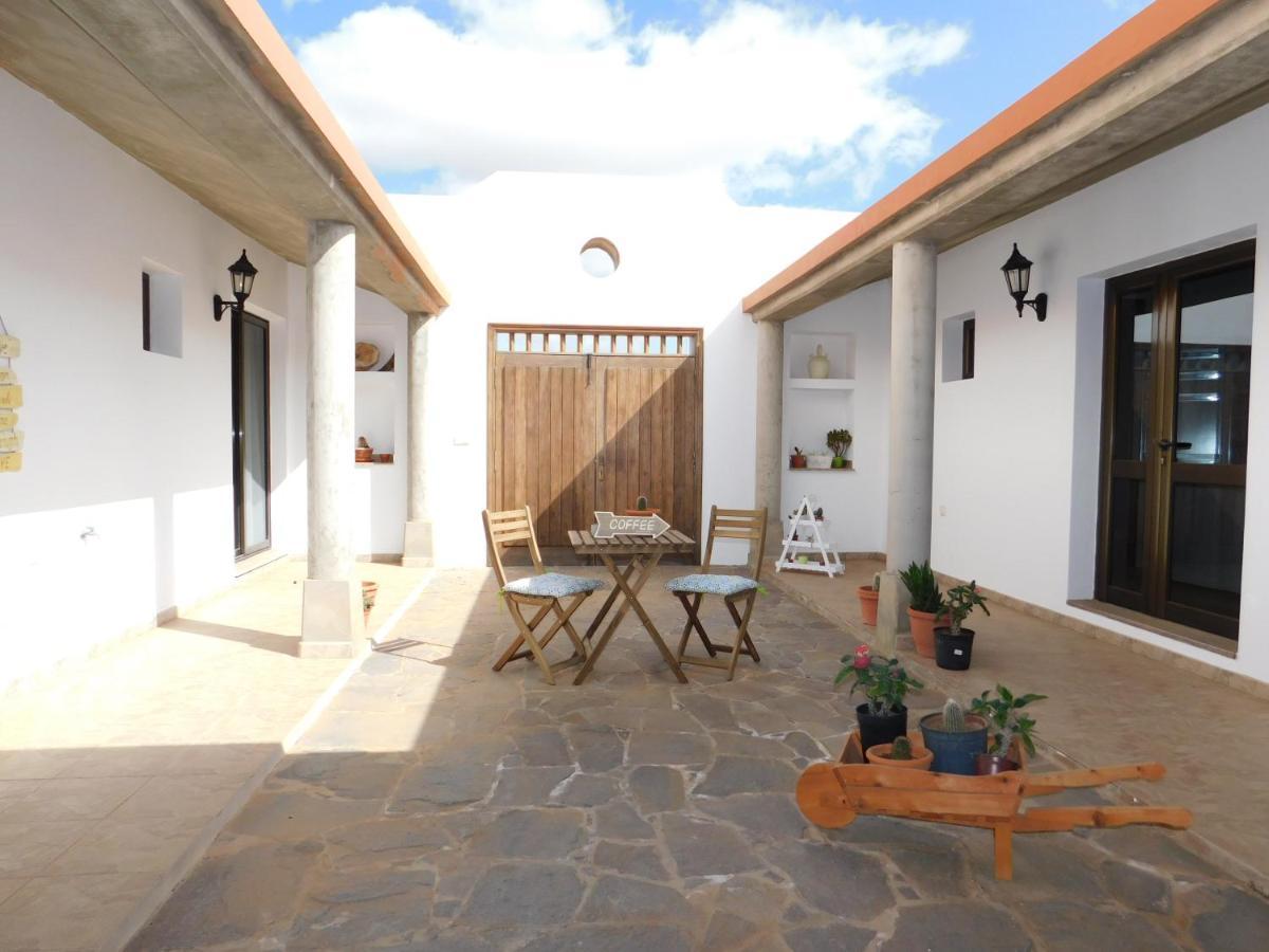 Villa Casa La Florida à Tuineje Extérieur photo